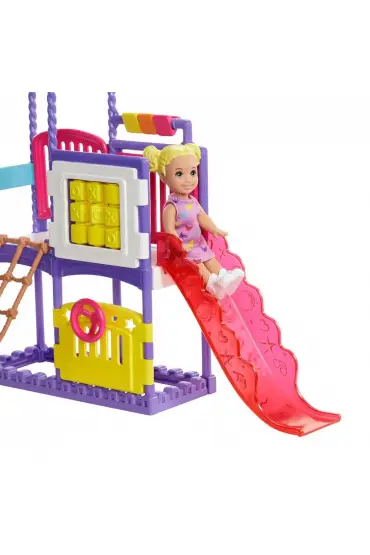  505 Barbie Bebek Bakıcısı Skipper ve Oyun Parkındaki Bebekleri Seti