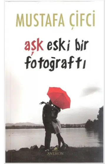  404 Aşk Eski Bir Fotoğraftı