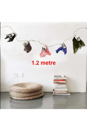 İp Üzeri 5 Adet Kuru Kafa Asmalı Süs 1.2 Metre ( )