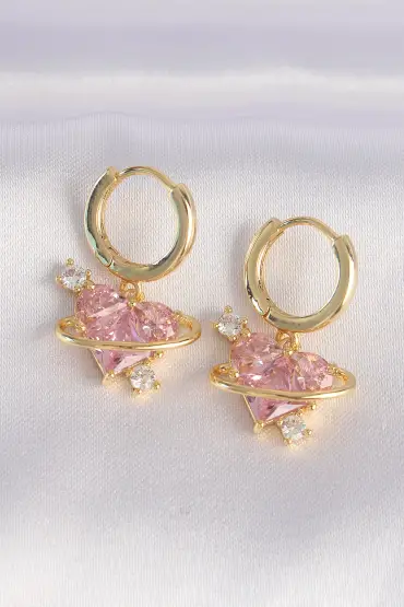 Pirinç Gold Renk Pembe Zirkon Taşlı Kalp Detay Küpe - TJ-BKP8956