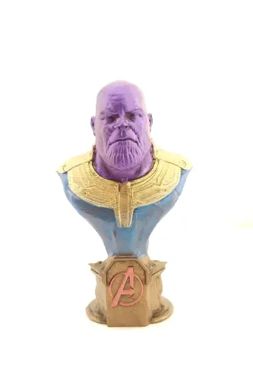 Thanos Büst 126